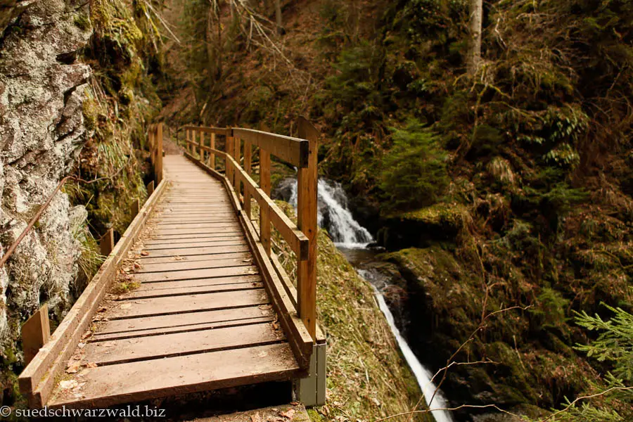 Steg in der Lotenbachklamm